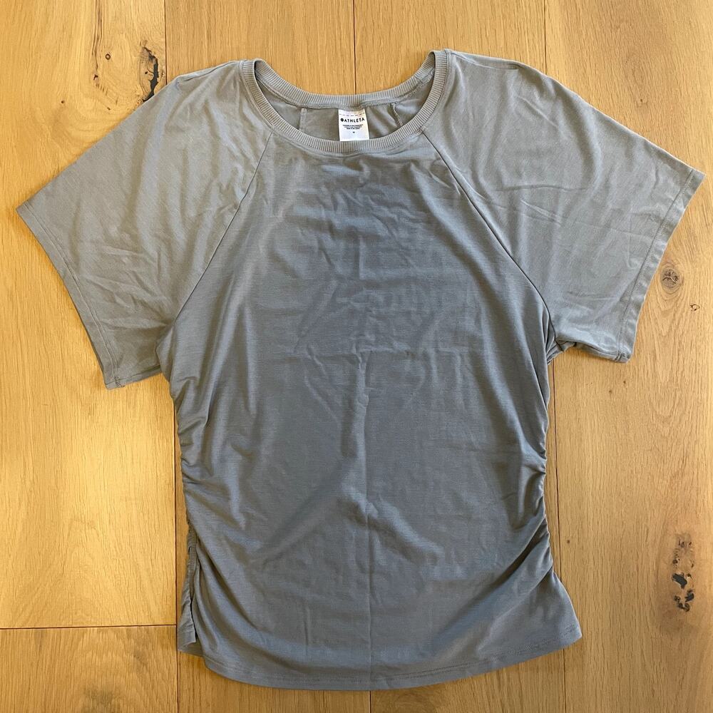 Athleta Gray Short Sleeve Ruched sides workout top M